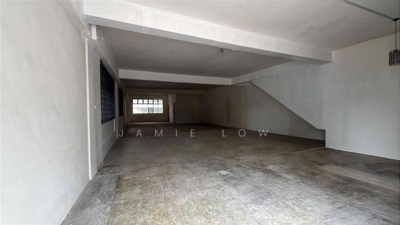 Kedai untuk Disewa di Kempas Utama (Tebrau) - Jamie Low - Interior - PropertyGuru.com.my