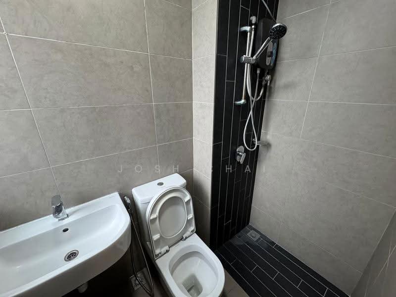 Kediaman Servis untuk Disewa di H2O Residences - Josh Chai - Bathroom - PropertyGuru.com.my