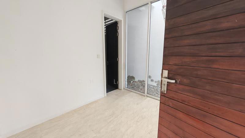 Rumah Berkembar untuk Dijual di East Ledang (Iskandar Puteri (Nusajaya)) - Nicholas Tey - Entrance - PropertyGuru.com.my