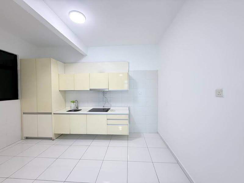 Kediaman Servis untuk Dijual di Sky Loft Premium Suites - Winson Tee - PropertyGuru.com.my