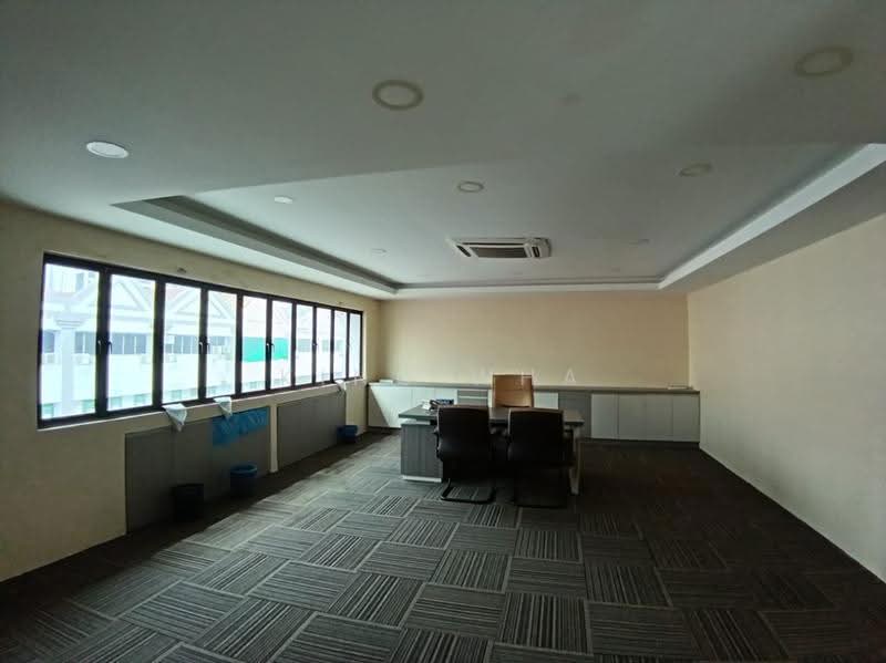 Shop for Sale in Wangsa Maju (Kuala Lumpur) - King Wha - Interior - PropertyGuru.com.my
