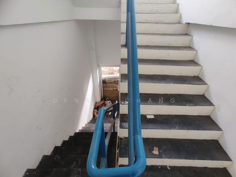 Semi-D Factory for Rent in Taman Industri Balakong Jaya (Balakong) - Dennis Chang - Corridor - PropertyGuru.com.my