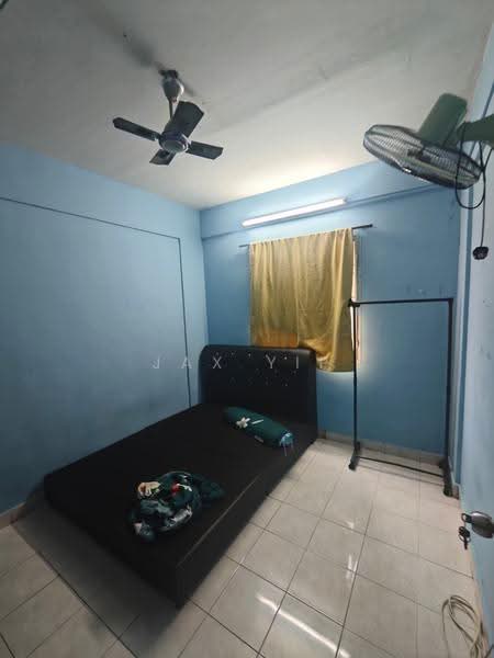 Apartment for Rent at Bayu Puteri 2 - Jax Yip - Bedroom - PropertyGuru.com.my