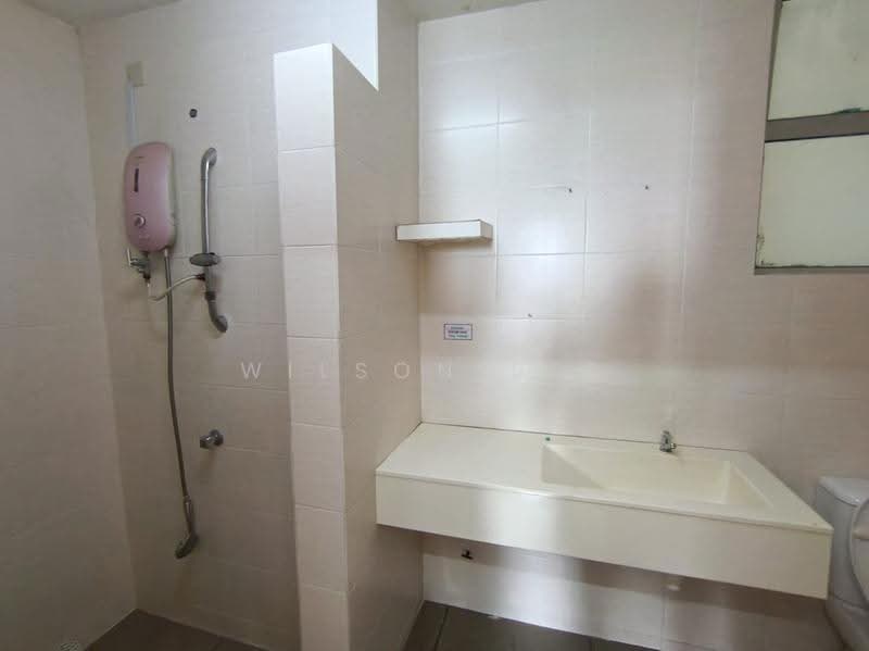 Service Residence for Rent at Platinum Lake PV 21 - Wilson See - Bathroom - PropertyGuru.com.my
