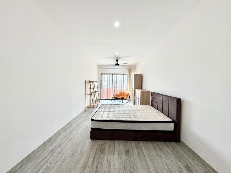 Semi-Detached House for Sale in Taman United (Jalan Klang Lama (Old Klang Road)) - Sunny Chien - PropertyGuru.com.my