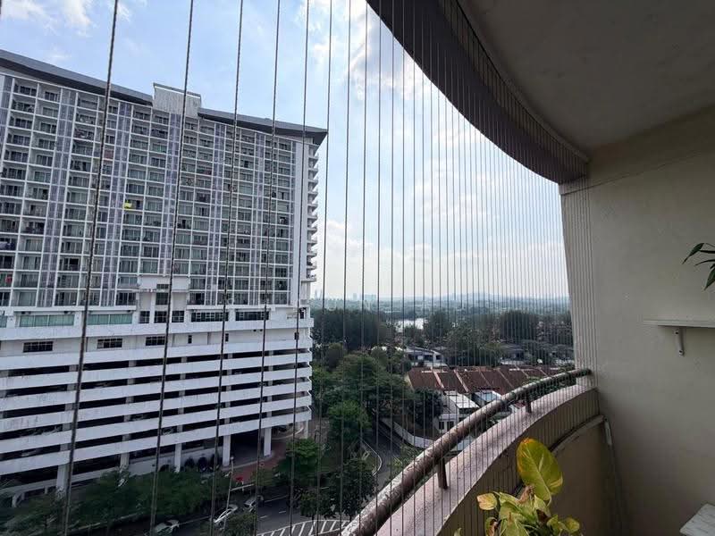 Apartment for Sale at Bayu Puteri 3 - Shaun Au - Balcony - PropertyGuru.com.my