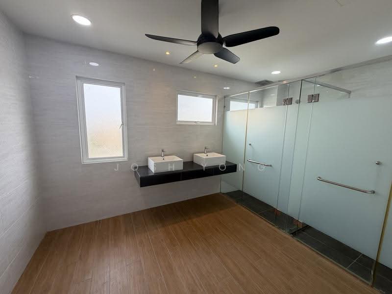 Rumah Teres 3-Tingkat untuk Dijual di Petaling Jaya (Selangor) - Josh Yong - Bathroom - PropertyGuru.com.my