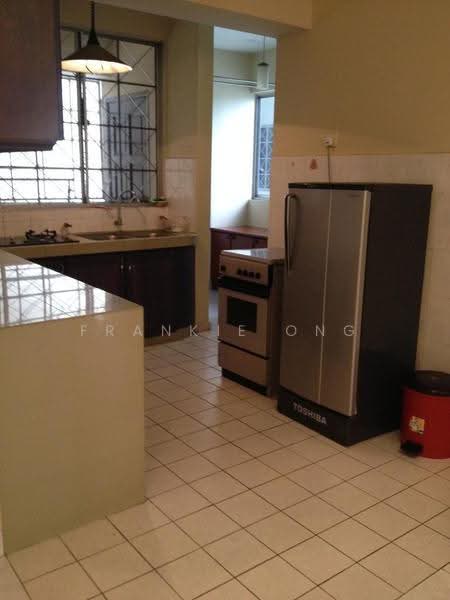 Condominium for Sale at Kelana D'Putera - Frankie Ong - Kitchen - PropertyGuru.com.my