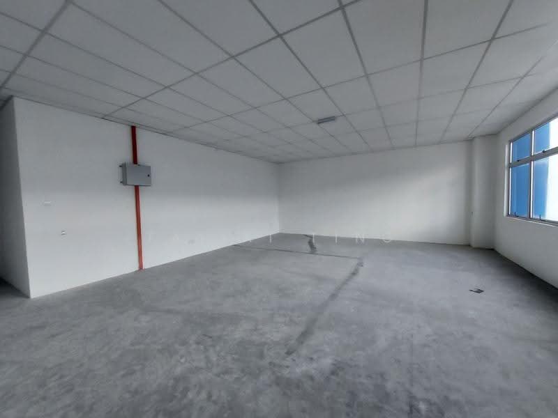 Kilang untuk Dijual di Taman Desa Cemerlang (Ulu Tiram) - Tay Ai Ting - Interior - PropertyGuru.com.my