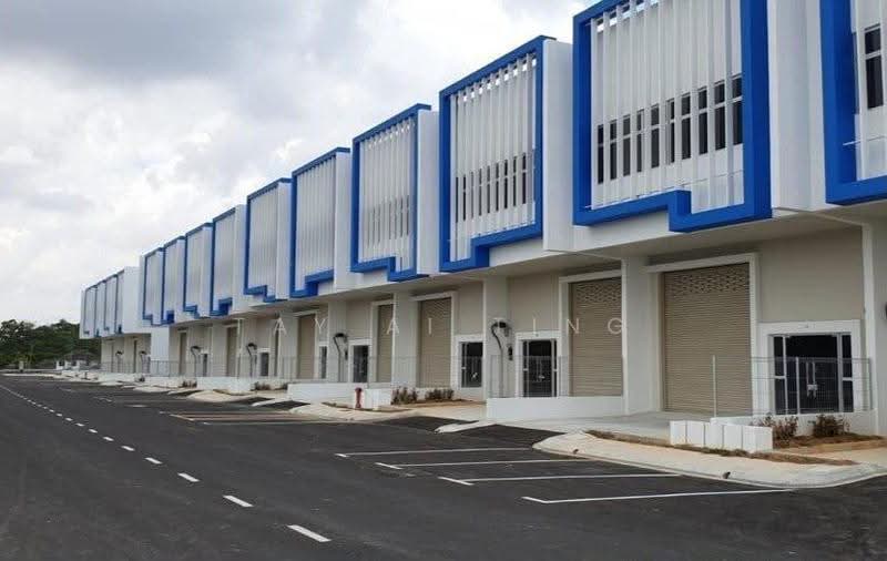 Kilang untuk Dijual di Taman Desa Cemerlang (Ulu Tiram) - Tay Ai Ting - Exterior - PropertyGuru.com.my