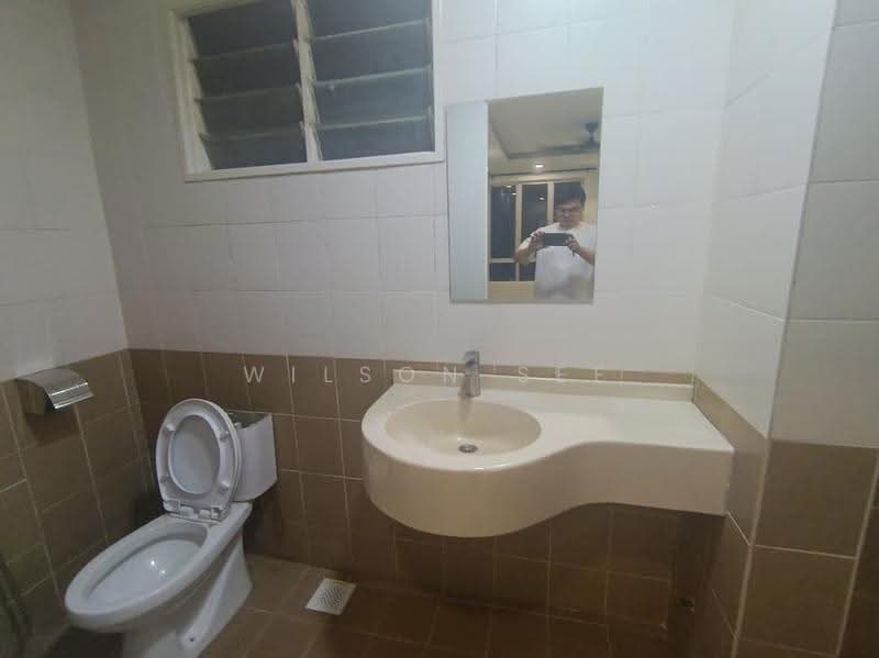Kondominium untuk Disewa di Platinum Lake PV 12 - Wilson See - Bathroom - PropertyGuru.com.my
