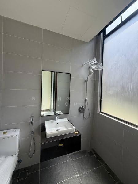 2-storey Terraced House for Sale in Puteri Harbour (Iskandar Puteri (Nusajaya)) - Guang Jun Loh - Bathroom - PropertyGuru.com.my