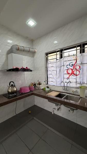 2-storey Terraced House for Rent in Sungai Buloh (Selangor) - KEN FARM - Kitchen - PropertyGuru.com.my