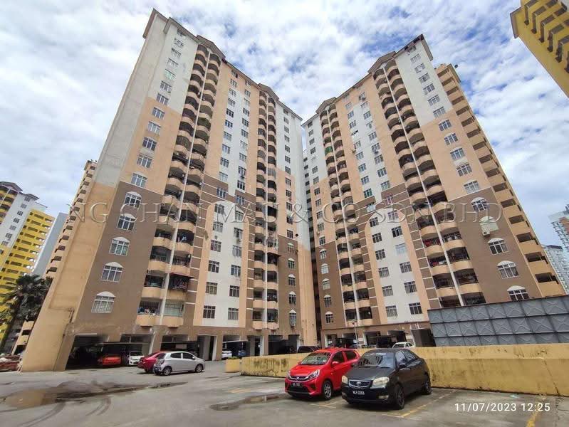 Apartment for Sale at Pangsapuri Lagoon Perdana - Kylie Lee - Exterior - PropertyGuru.com.my