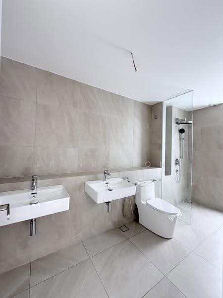 3-storey Terraced House for Sale in Petaling (Selangor) - Brandon Ong - Bathroom - PropertyGuru.com.my