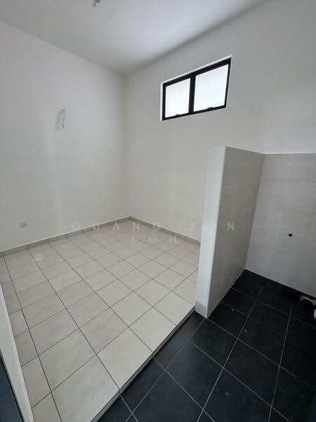 Factory for Rent in Eco Business Park 1 (Johor Bahru) - Guang Jun Loh - Interior - PropertyGuru.com.my