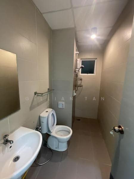 Kondominium untuk Disewa di D'suria Condominium - Gillian Tan - Bathroom - PropertyGuru.com.my