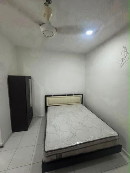 Kondominium untuk Disewa di Scott Towers @ Larkin JB - YY Tey - Bedroom - PropertyGuru.com.my