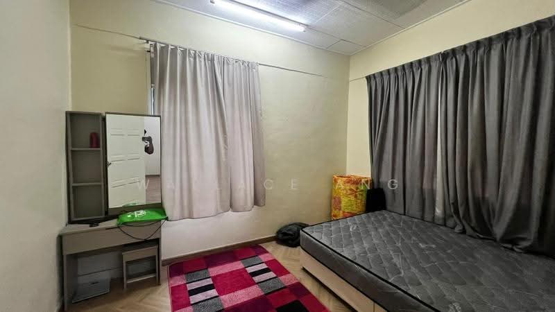 1-storey Terraced House for Sale in Taman Ungku Tun Aminah (Skudai) - Wallace Ang - Bedroom - PropertyGuru.com.my