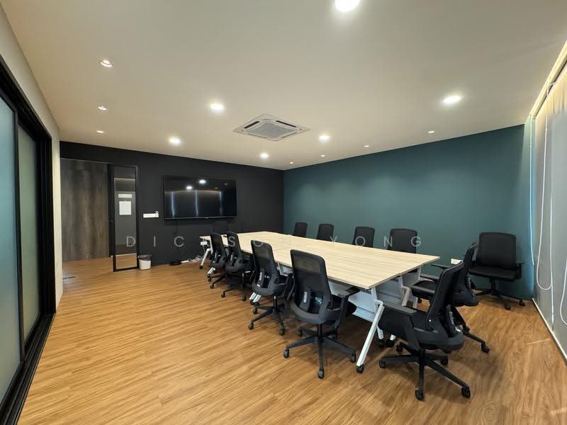 Pejabat untuk Disewa di Kuching (Sarawak) - Dickson Yong - Meeting Room - PropertyGuru.com.my