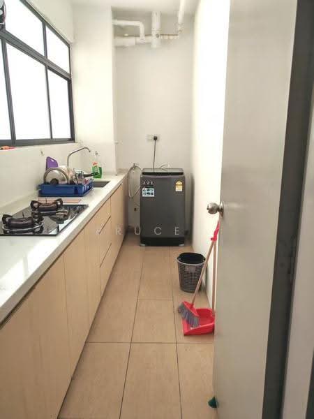 Kondominium untuk Dijual di Residensi PV18 - Bruce . - Kitchen - PropertyGuru.com.my