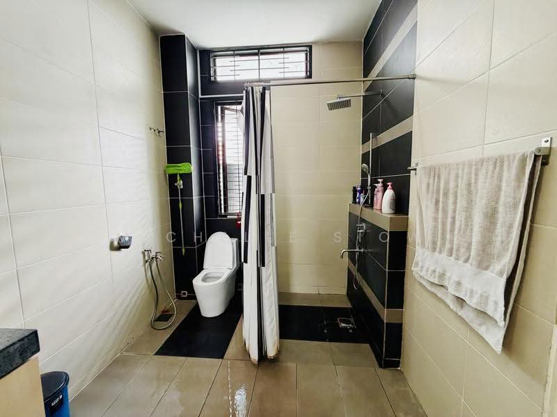 2-storey Terraced House for Sale in Alam Damai (Cheras) - Michelle Siow - Bathroom - PropertyGuru.com.my