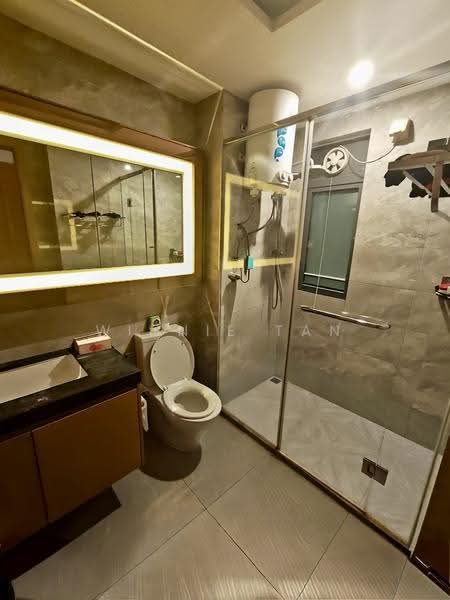 Service Residence for Sale at R&F Princess Cove Phase 1 - Winnie Tan - Bathroom - PropertyGuru.com.my