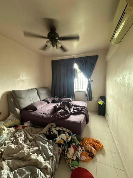 Pangsapuri untuk Dijual di Villa Krystal @ Bandar Selesa Jaya - Jayden Ng - Bedroom - PropertyGuru.com.my