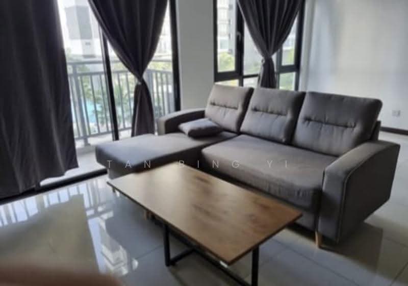 Kediaman Servis untuk Disewa di Molek Regency - Tan Bing Yi - Living Room - PropertyGuru.com.my