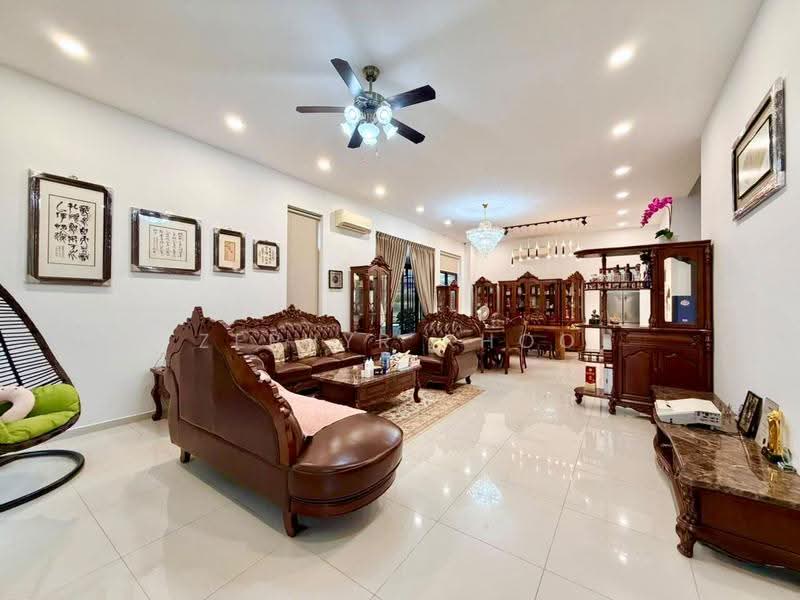 Semi-Detached House for Sale in Johor Bahru (Johor) - Zephyr Khoo - Living Room - PropertyGuru.com.my