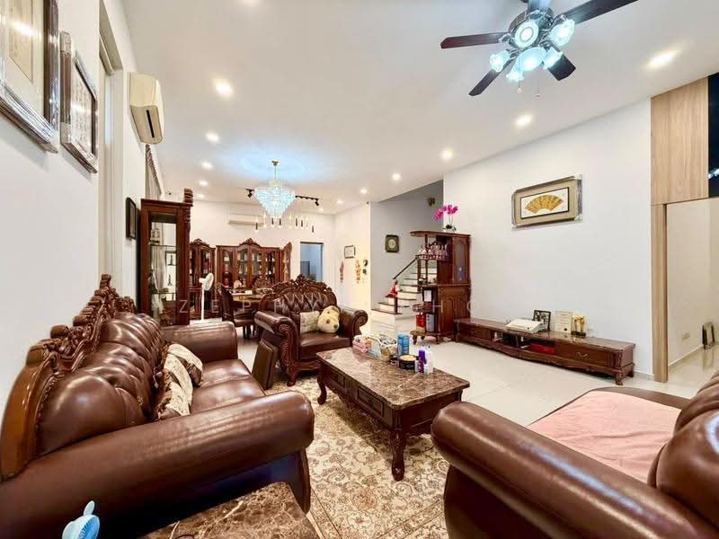 Semi-Detached House for Sale in Johor Bahru (Johor) - Zephyr Khoo - Living Room - PropertyGuru.com.my