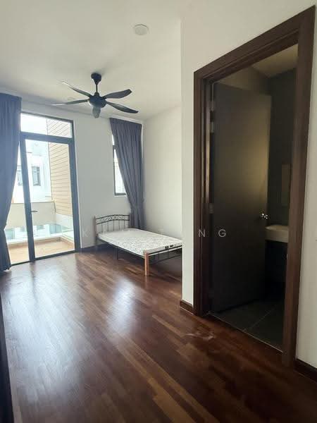Bungalow House for Rent in Eco Sanctuary (Telok Panglima Garang) - Kam Tong - Bedroom - PropertyGuru.com.my