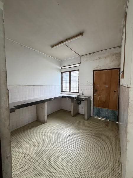 Rumah Teres 2-Tingkat untuk Dijual di Shah Alam (Selangor) - Adib Yusuf - Kitchen - PropertyGuru.com.my