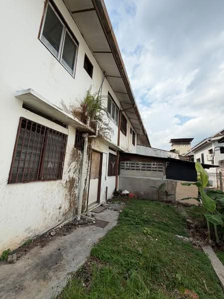 Rumah Teres 2-Tingkat untuk Dijual di Shah Alam (Selangor) - Adib Yusuf - Exterior - PropertyGuru.com.my