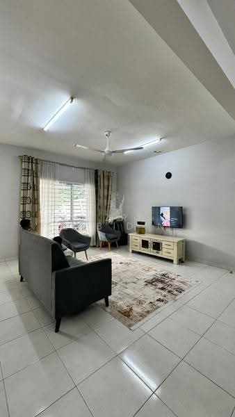 Rumah Teres 2-Tingkat untuk Dijual di Kuala Selangor (Selangor) - Azri Zabidin - Living Room - PropertyGuru.com.my