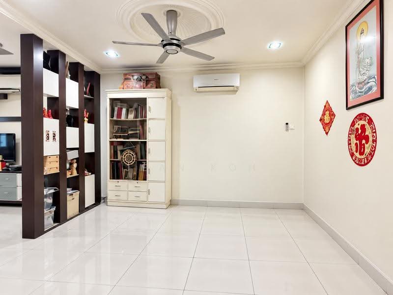 3-storey Terraced House for Sale in Taman Fadason (Kepong) - Jean Koh - Living Room - PropertyGuru.com.my
