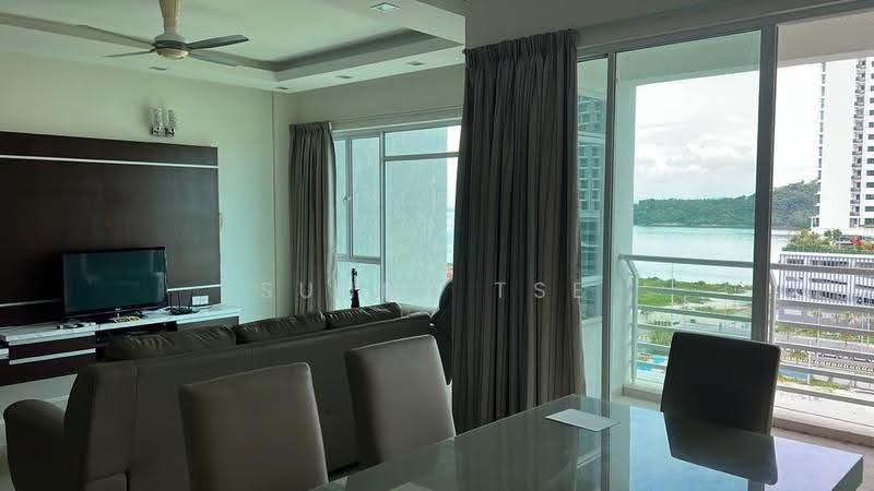 Kondominium untuk Disewa di BayStar Condominium - Sunny Tse - Living Room - PropertyGuru.com.my