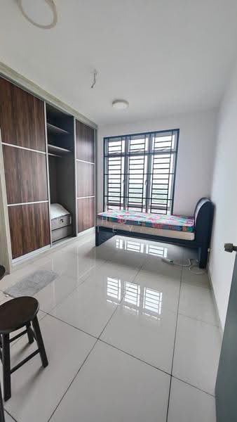 Service Residence for Sale at D'Ambience Residences (Pangsapuri Ikatan Flora) - Nicholas Tey - Bedroom - PropertyGuru.com.my