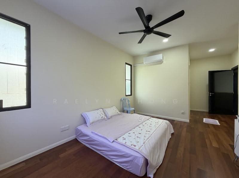 Semi-Detached House for Sale in Jade Hills (Kajang) - Raelyn Chong - Bedroom - PropertyGuru.com.my