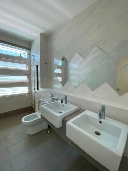 Rumah Teres 2-Tingkat untuk Dijual di Sungai Ara (Penang) - Mindy Kang - Bathroom - PropertyGuru.com.my