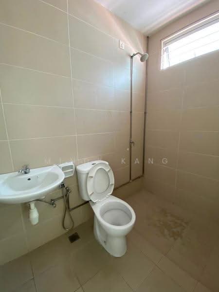 Rumah Teres 2-Tingkat untuk Dijual di Sungai Ara (Penang) - Mindy Kang - Bathroom - PropertyGuru.com.my