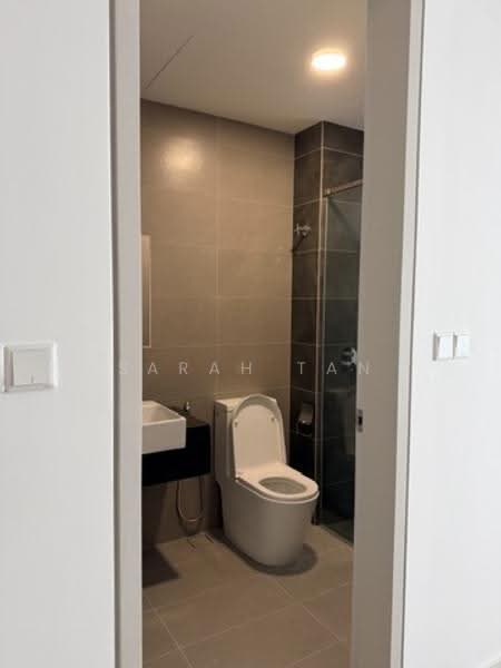 Service Residence for Sale at Sunway Belfield - Sarah Tan - Bathroom - PropertyGuru.com.my