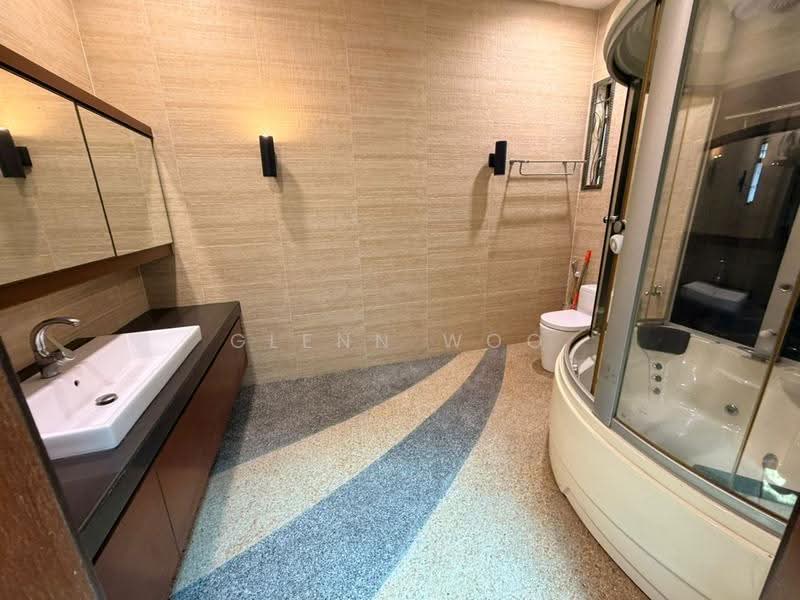 Rumah Berkembar untuk Dijual di Taman Impian Emas (Skudai) - Glenn Woo - Bathroom - PropertyGuru.com.my