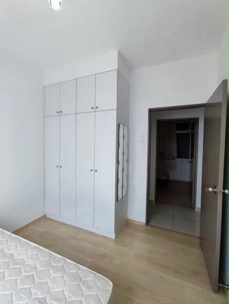 Kediaman Servis untuk Disewa di Larkin Heights - YY Tey - Bedroom - PropertyGuru.com.my