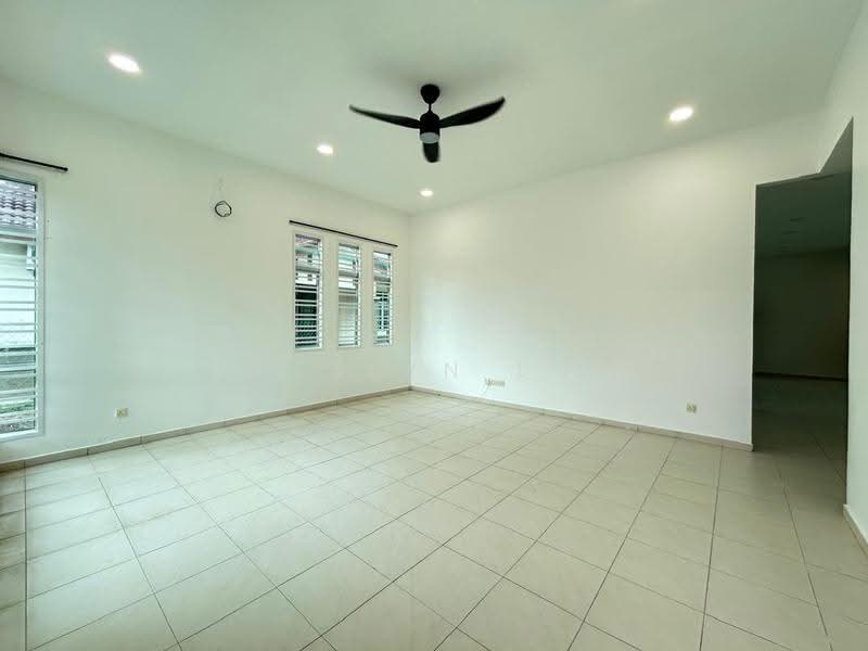 Bungalow House untuk Disewa di Krubong (Melaka) - Jesslyn Low - Living Room - PropertyGuru.com.my