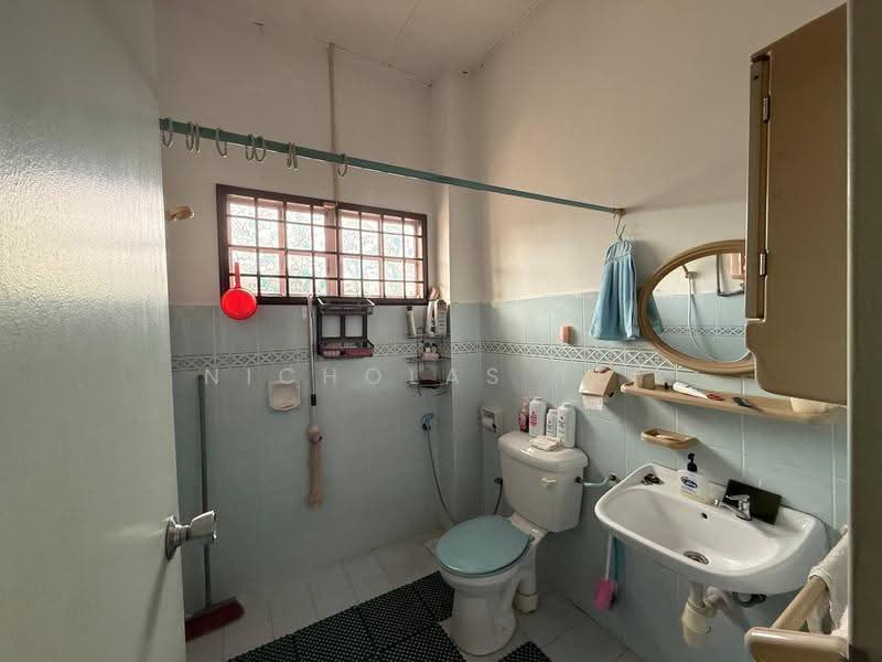 Rumah Teres untuk Dijual di Kulai (Johor) - Nicholas Tey - Bathroom - PropertyGuru.com.my