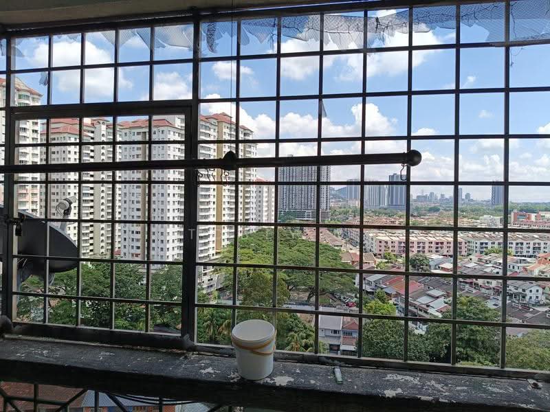 Condominium for Sale at Pelangi Indah Condominium - Tobey G - View - PropertyGuru.com.my