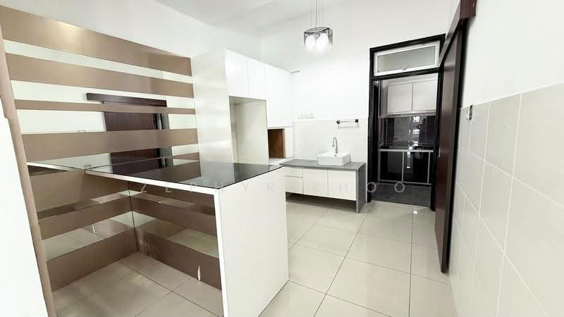 Cluster House for Sale in Horizon Hills (Iskandar Puteri (Nusajaya)) - Zephyr Khoo - Kitchen - PropertyGuru.com.my