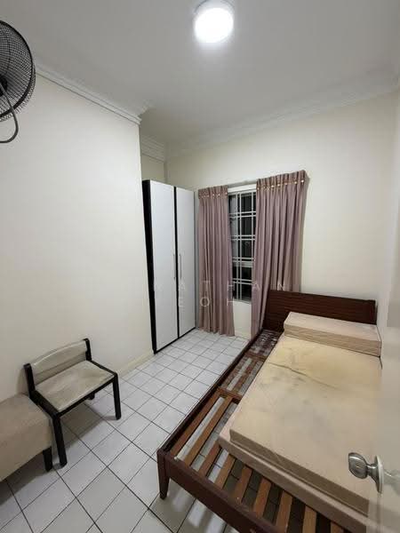 Condominium for Rent at Seri Maya Condominium - Jonathan Yeoh - Bedroom - PropertyGuru.com.my