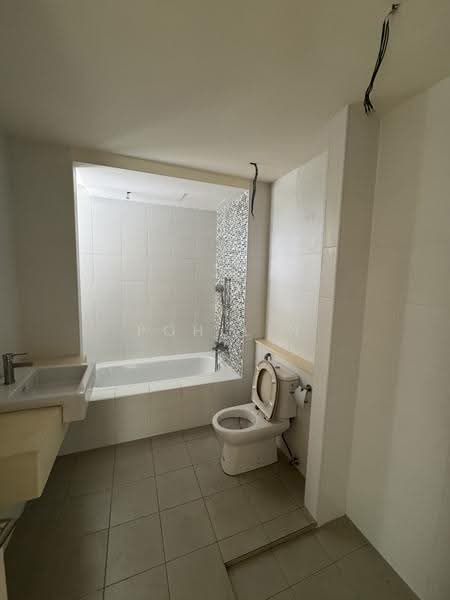 Kondominium untuk Dijual di 28 Dutamas - Poh Lin - Bathroom - PropertyGuru.com.my